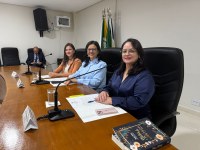 Na manhã desta segunda-feira (27), aconteceu no Plenário da Câmara Municipal de Jaru, a 2ª Sessão Extraordinária da 11ª Legislatura.